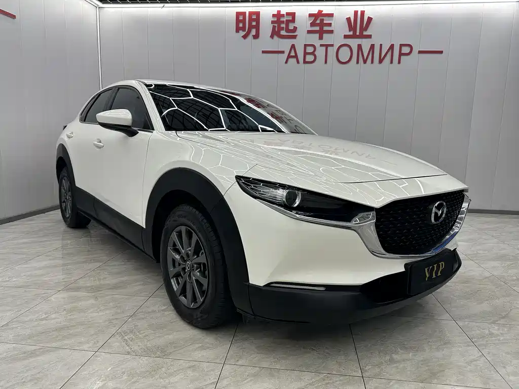 Mazda Mazda CX-30 2022 2.0L Automatic Quality Joy Edition 2022 - thumbnail 2