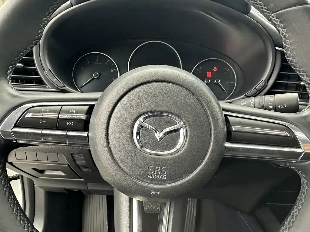 Mazda Mazda CX-30 2022 2.0L Automatic Quality Joy Edition 2022 - thumbnail 13