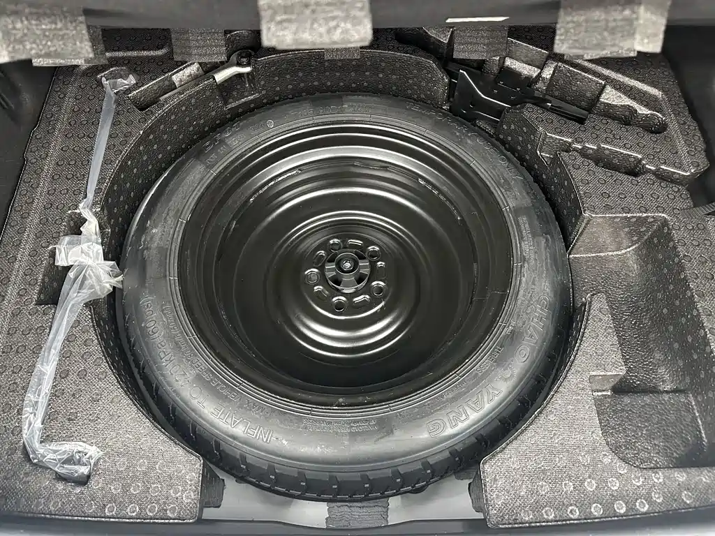 Mazda Mazda CX-30 2022 2.0L Automatic Quality Joy Edition 2022 - thumbnail 17