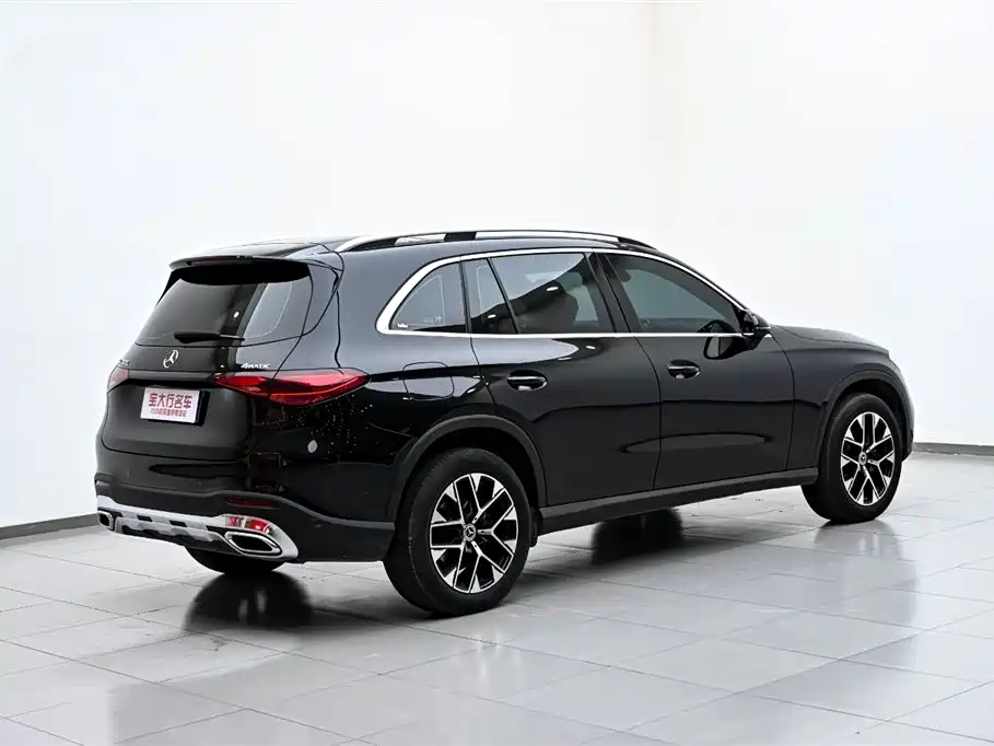 Mercedes-Benz Mercedes-Benz GLC 2023 Facelift GLC 260 L 4MATIC Sporty Model 5-seater 2023 - thumbnail 7