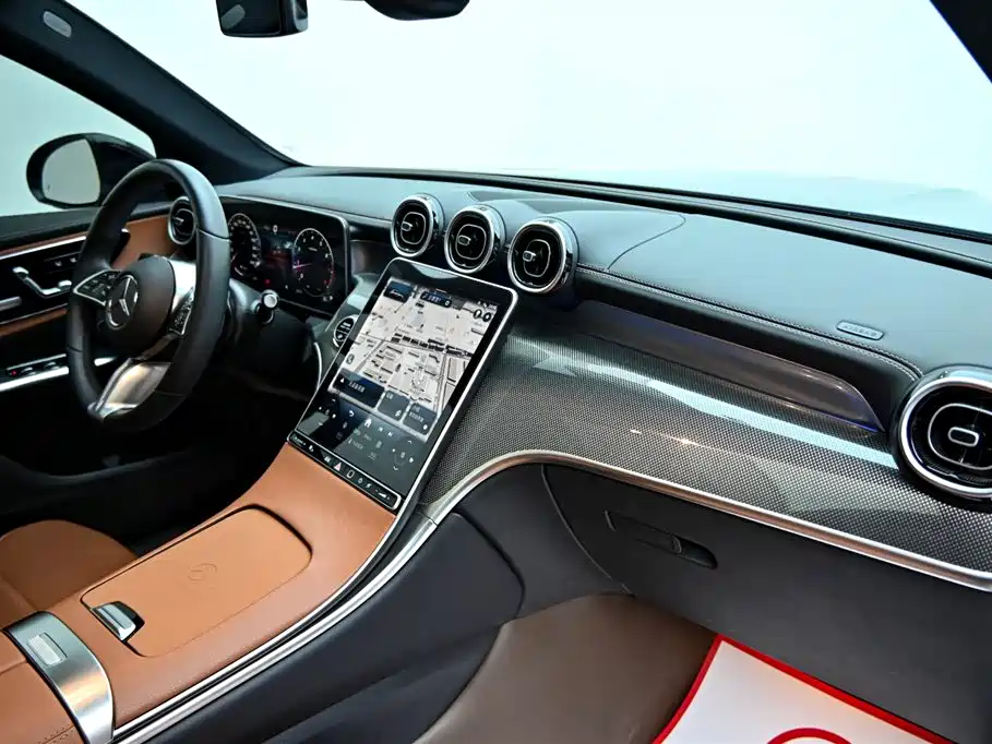 Mercedes-Benz Mercedes-Benz GLC 2023 Facelift GLC 260 L 4MATIC Sporty Model 5-seater 2023 - thumbnail 16