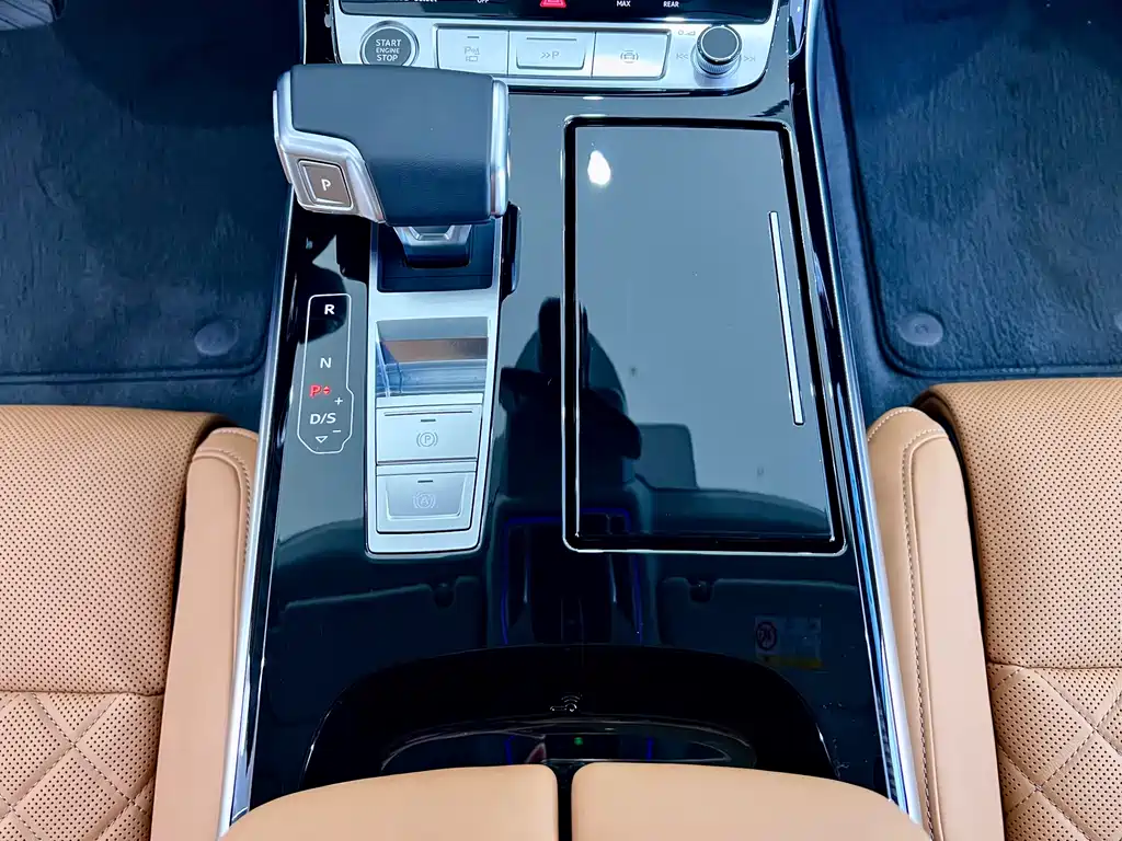 Audi Audi A8 2025 A8L 55 TFSI quattro Flagship 2025 - thumbnail 18