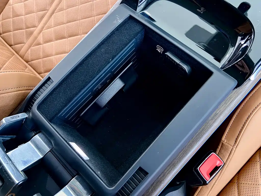 Audi Audi A8 2025 A8L 55 TFSI quattro Flagship 2025 - thumbnail 19