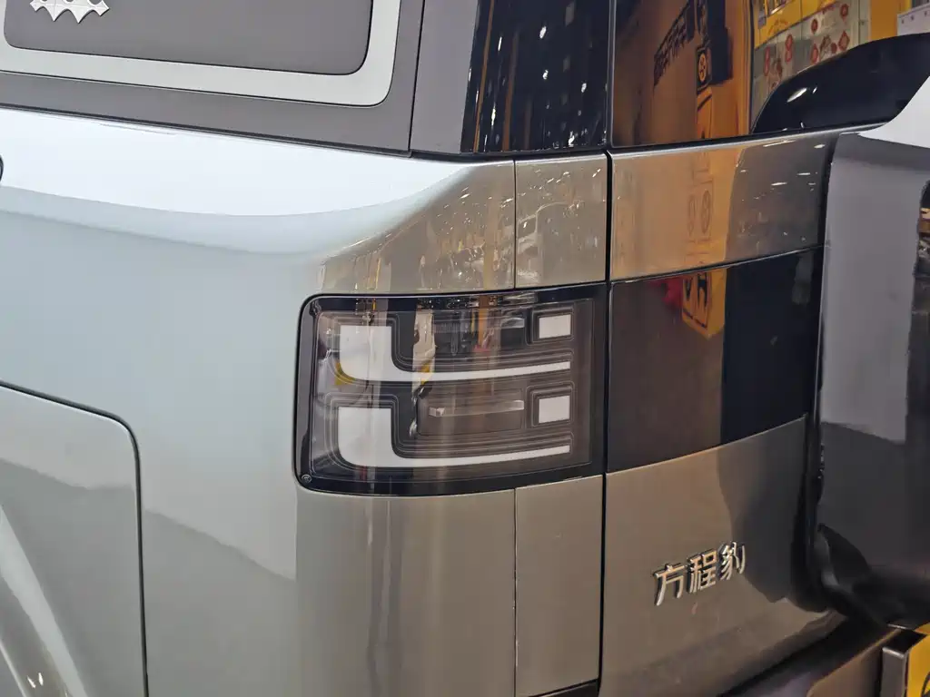 Fangchengbao Tian 7 2025 190KM AWD Max Edition 2025 - thumbnail 7