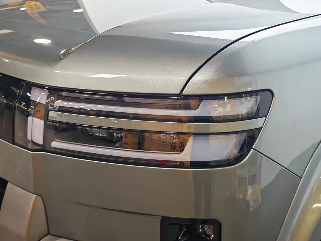 Fangchengbao Tian 7 2025 190KM AWD Max Edition 2025 - thumbnail 8