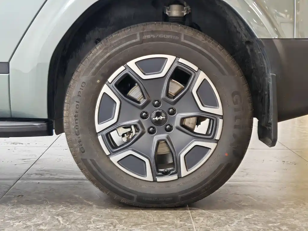 Fangchengbao Tian 7 2025 190KM AWD Max Edition 2025 - thumbnail 9