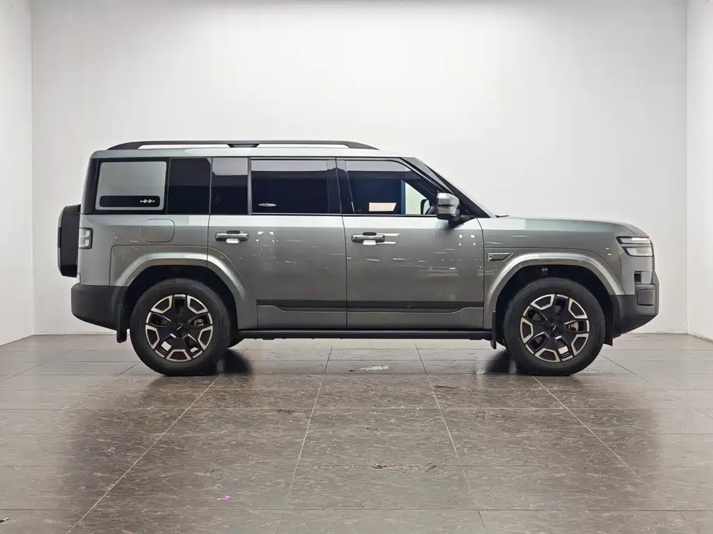 Fangchengbao Tian 7 2025 190KM AWD Max Edition 2025 - thumbnail 11