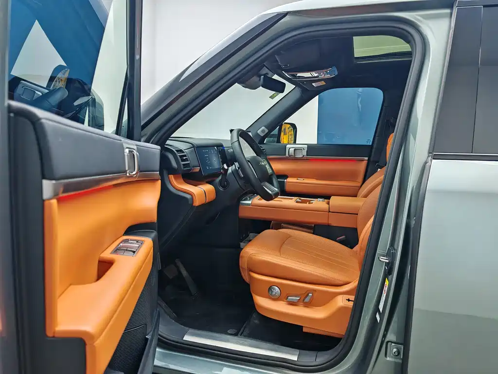 Fangchengbao Tian 7 2025 190KM AWD Max Edition 2025 - thumbnail 14