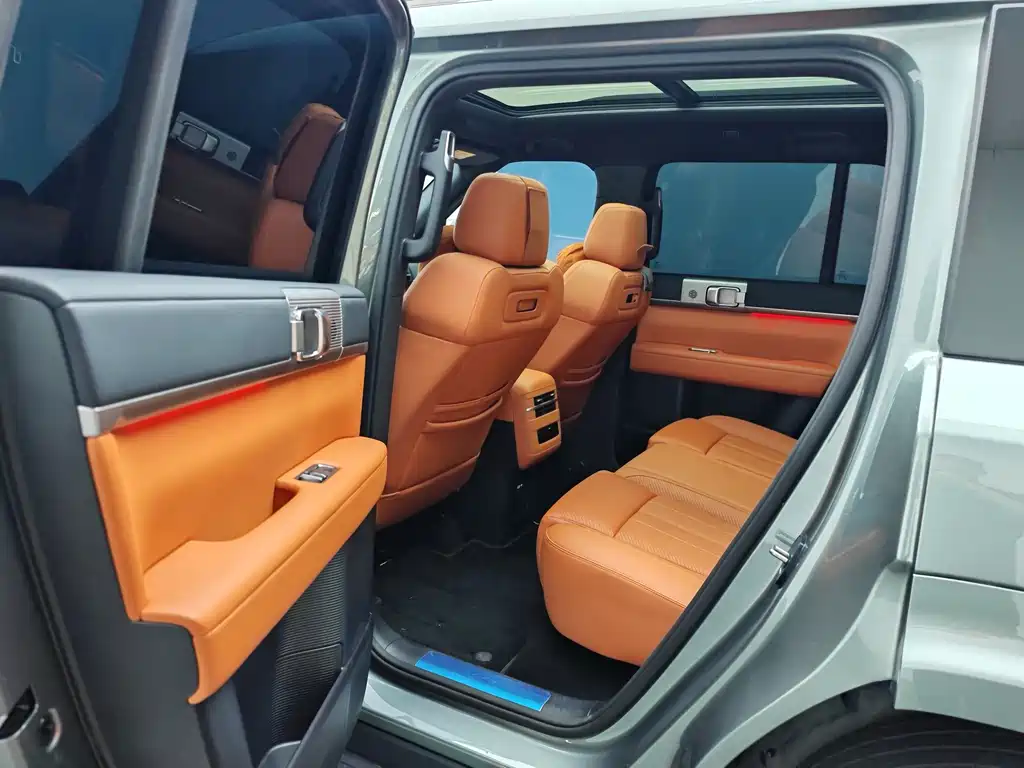 Fangchengbao Tian 7 2025 190KM AWD Max Edition 2025 - thumbnail 17