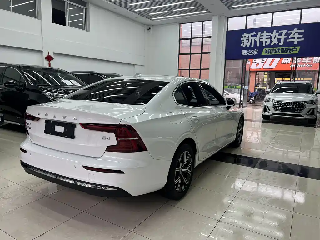 Volvo Volvo S60 2025 B4 Inscription Luxury 2026 - thumbnail 30