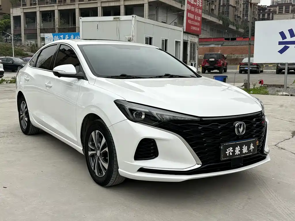 Changan Changan Eado 2021 PLUS Blue Whale NE 1.4T GDI DCT Premium 2021 - thumbnail 3