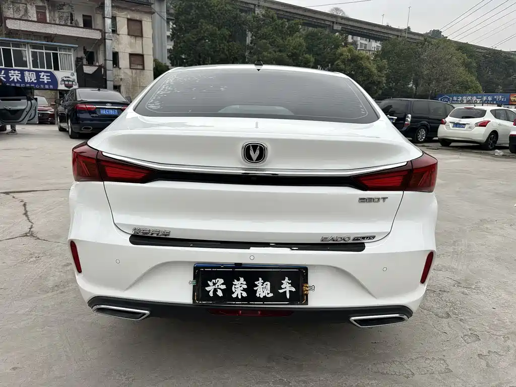 Changan Changan Eado 2021 PLUS Blue Whale NE 1.4T GDI DCT Premium 2021 - thumbnail 4