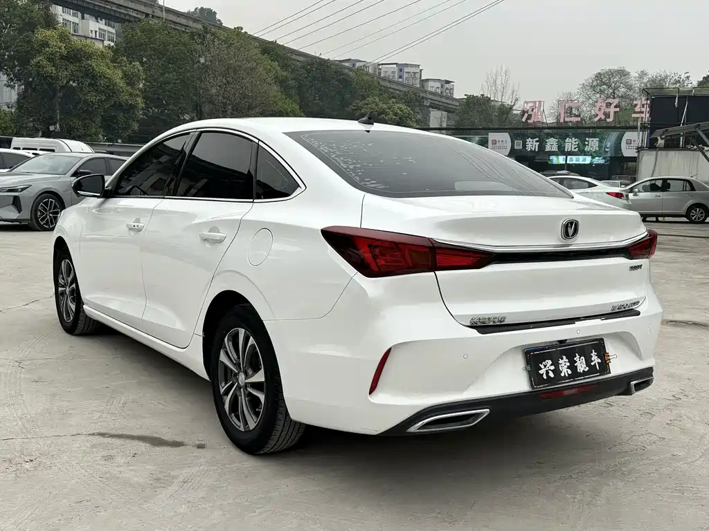 Changan Changan Eado 2021 PLUS Blue Whale NE 1.4T GDI DCT Premium 2021 - thumbnail 6