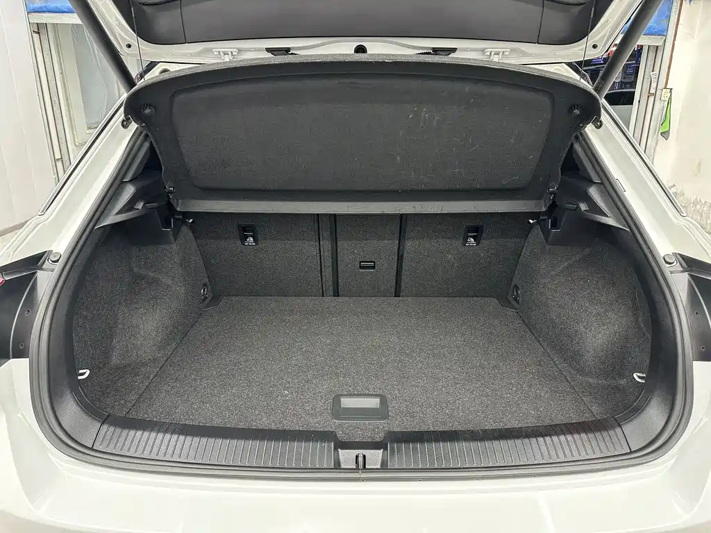 Volkswagen Volkswagen T-ROC 2022 280TSI DSG FWD R-Line Pro PLUS 2022 - thumbnail 16