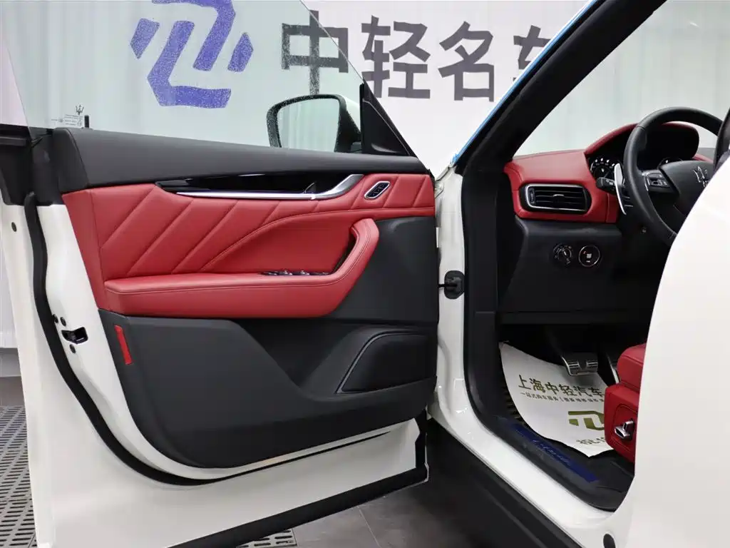Maserati Maserati Levante 2023 2.0T GT 2026 - thumbnail 5