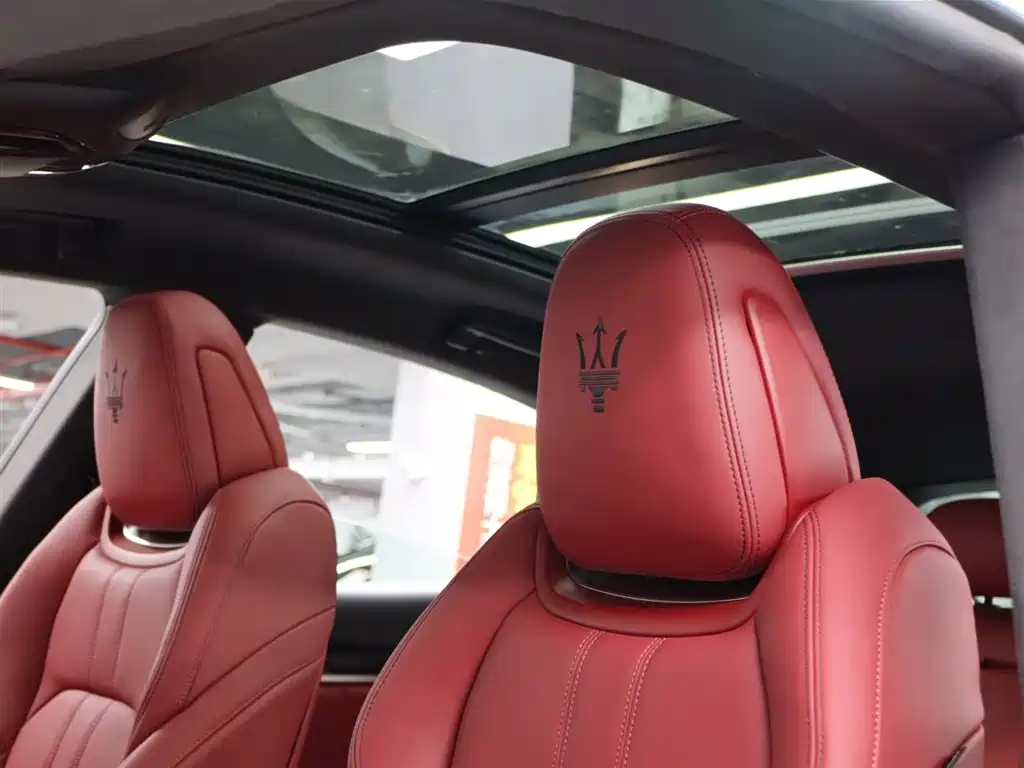 Maserati Maserati Levante 2023 2.0T GT 2026 - thumbnail 8