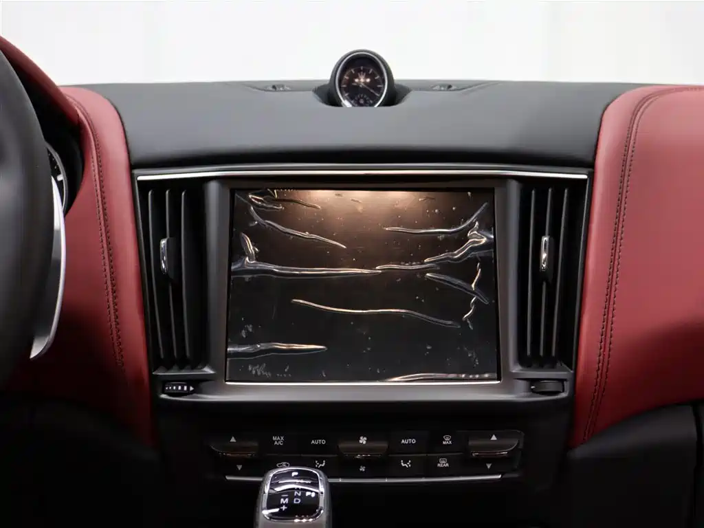 Maserati Maserati Levante 2023 2.0T GT 2026 - thumbnail 11