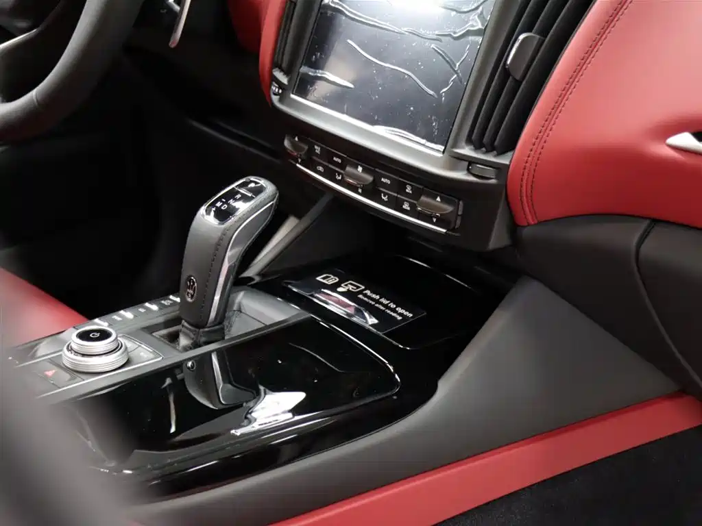 Maserati Maserati Levante 2023 2.0T GT 2026 - thumbnail 13