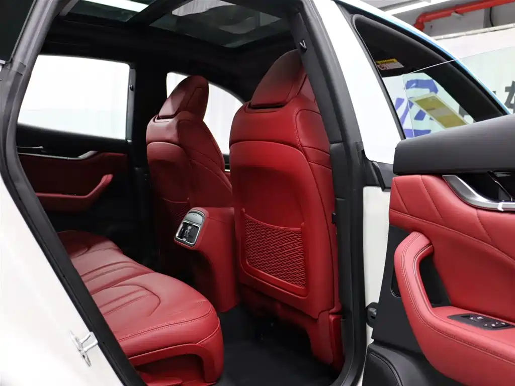 Maserati Maserati Levante 2023 2.0T GT 2026 - thumbnail 17