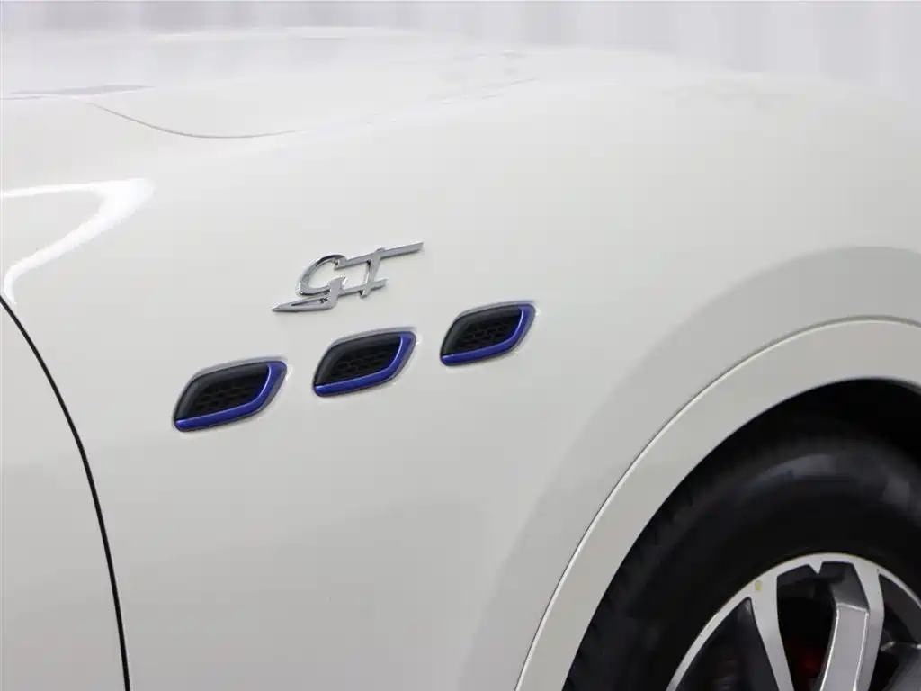 Maserati Maserati Levante 2023 2.0T GT 2026 - thumbnail 19