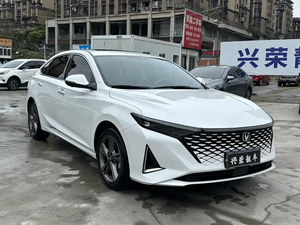 Changan Changan Raeton PLUS 2023 1.5T DCT Premium Edition 2023 - thumbnail 3