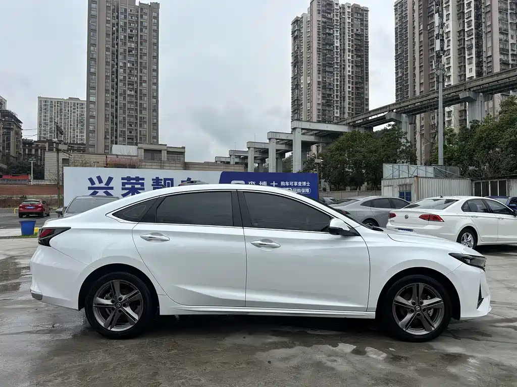 Changan Changan Raeton PLUS 2023 1.5T DCT Premium Edition 2023 - thumbnail 7