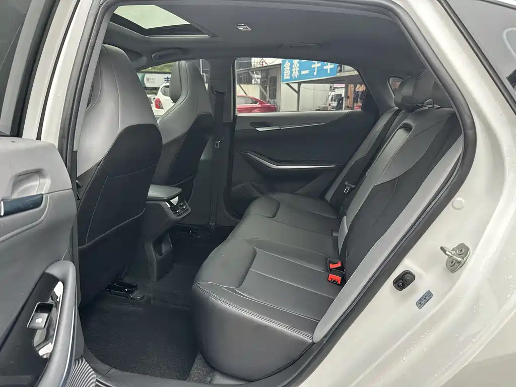 Changan Changan Raeton PLUS 2023 1.5T DCT Premium Edition 2023 - thumbnail 11