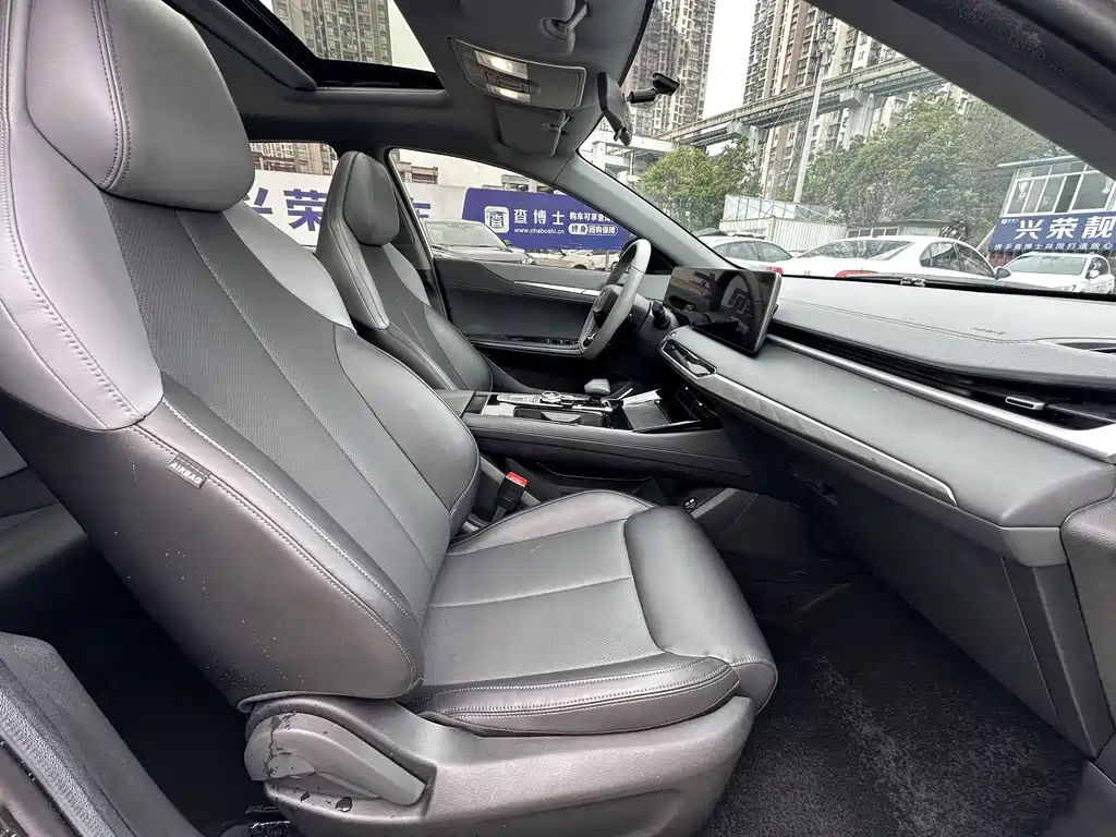 Changan Changan Raeton PLUS 2023 1.5T DCT Premium Edition 2023 - thumbnail 13
