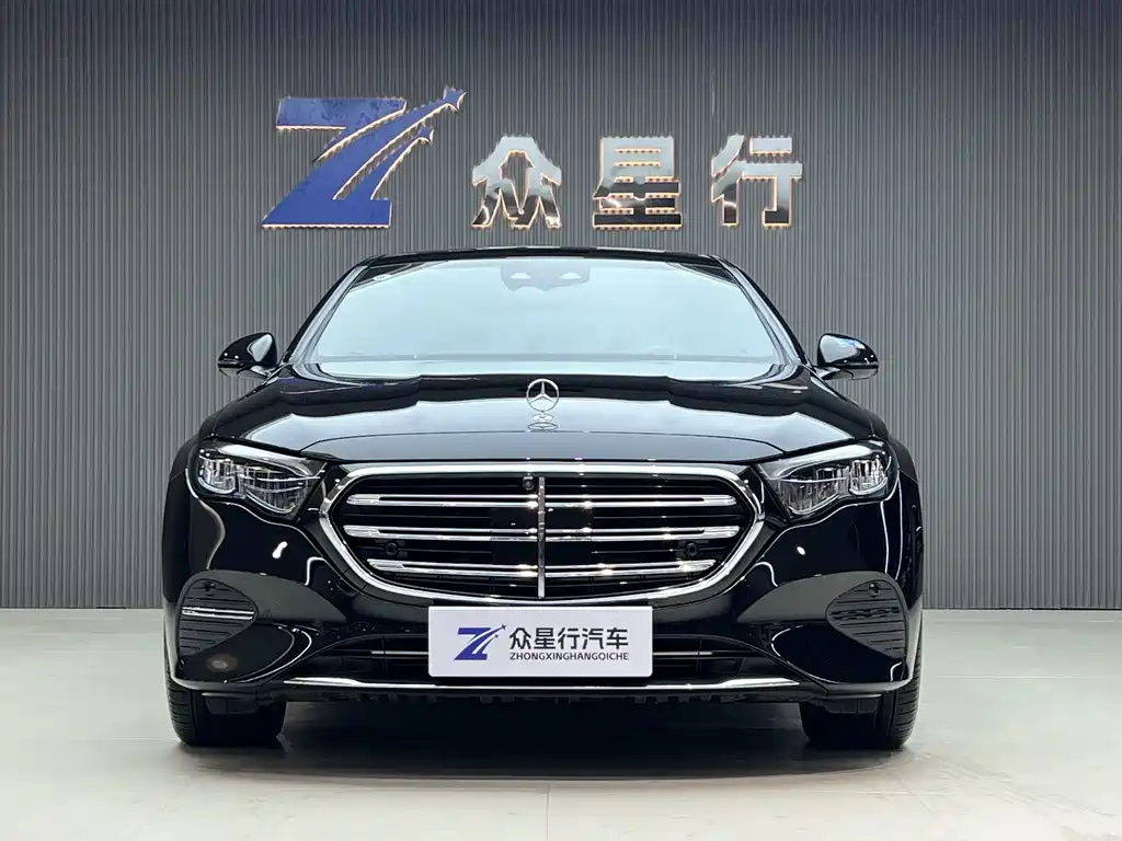 Mercedes-Benz Mercedes-Benz E-Class 2024 E 350 e L Plug-in Hybrid Sedan 2024 - thumbnail 2