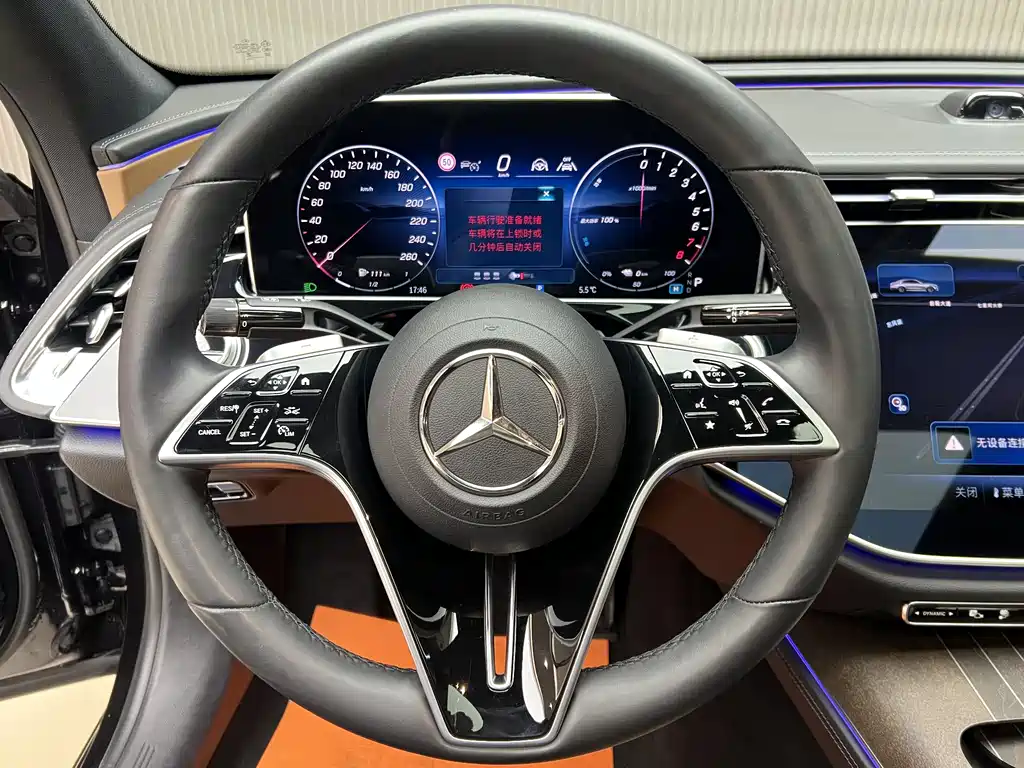 Mercedes-Benz Mercedes-Benz E-Class 2024 E 350 e L Plug-in Hybrid Sedan 2024 - thumbnail 5