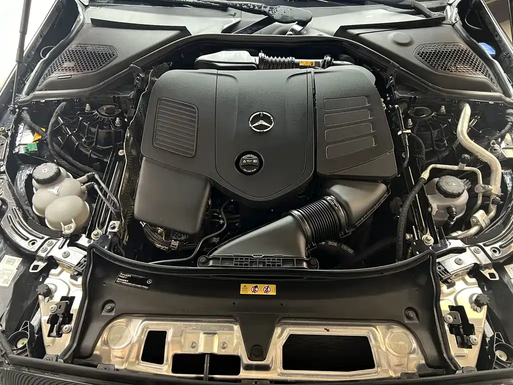 Mercedes-Benz Mercedes-Benz E-Class 2024 E 350 e L Plug-in Hybrid Sedan 2024 - thumbnail 11