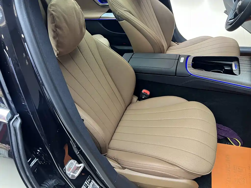 Mercedes-Benz Mercedes-Benz E-Class 2024 E 350 e L Plug-in Hybrid Sedan 2024 - thumbnail 14