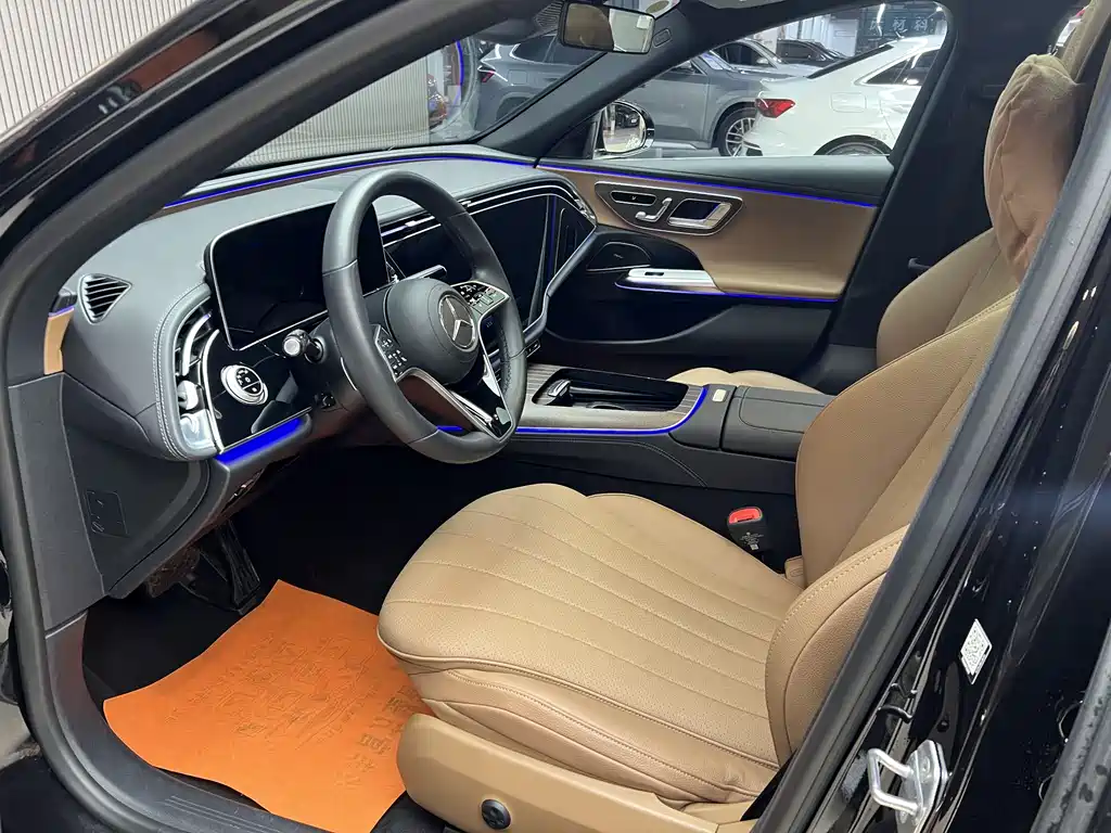 Mercedes-Benz Mercedes-Benz E-Class 2024 E 350 e L Plug-in Hybrid Sedan 2024 - thumbnail 16