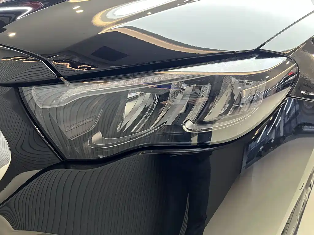 Mercedes-Benz Mercedes-Benz E-Class 2024 E 350 e L Plug-in Hybrid Sedan 2024 - thumbnail 19