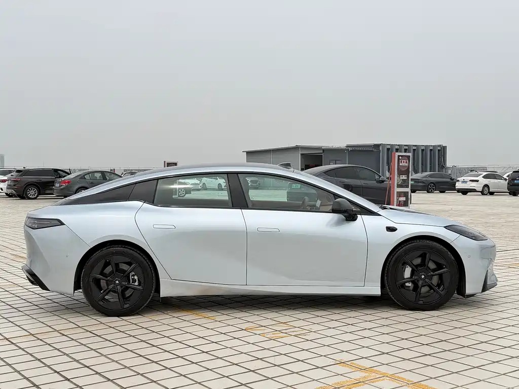 GAC Hyper Hyper GT 2024 630 LiDAR Edition 2025 - thumbnail 4