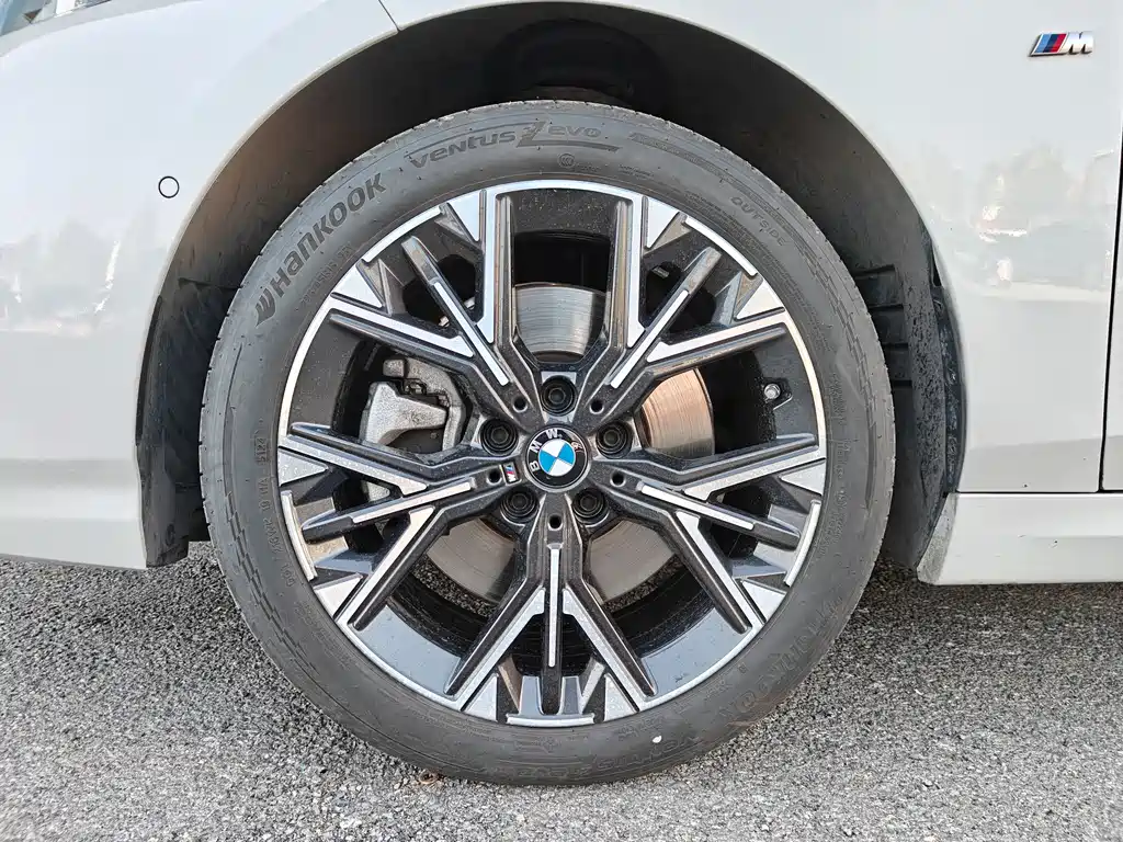 BMW BMW 2 Series 2025 Model 225L M Sport Package 2025 - thumbnail 15