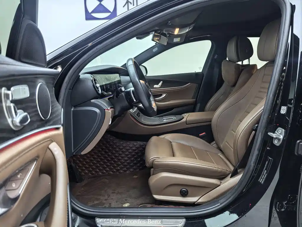 Mercedes-Benz Mercedes-Benz E-Class 2023 E 260 L Sport 2023 - thumbnail 14