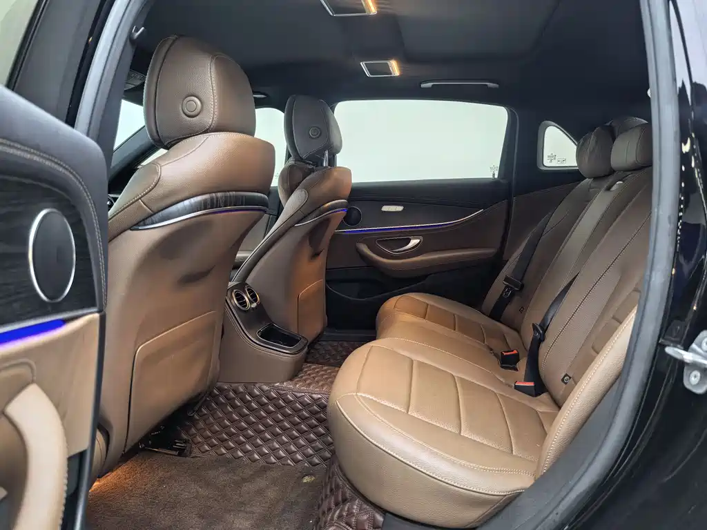 Mercedes-Benz Mercedes-Benz E-Class 2023 E 260 L Sport 2023 - thumbnail 17
