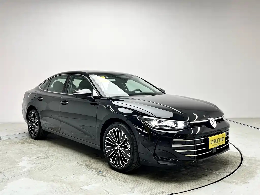 Volkswagen Passat 2025 Pro 380TSI Dragon尊 Edition 2026 - thumbnail 3