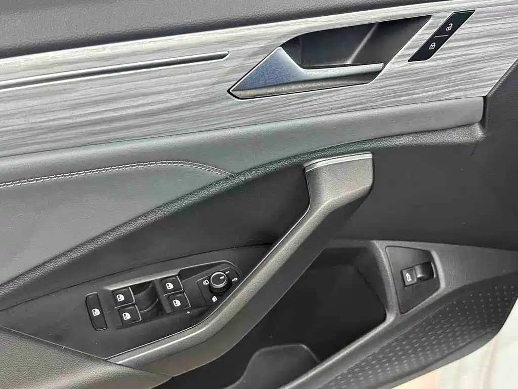 Volkswagen Volkswagen Sagitar 2025 300TSI DSG Beyond Edition 2025 - thumbnail 10