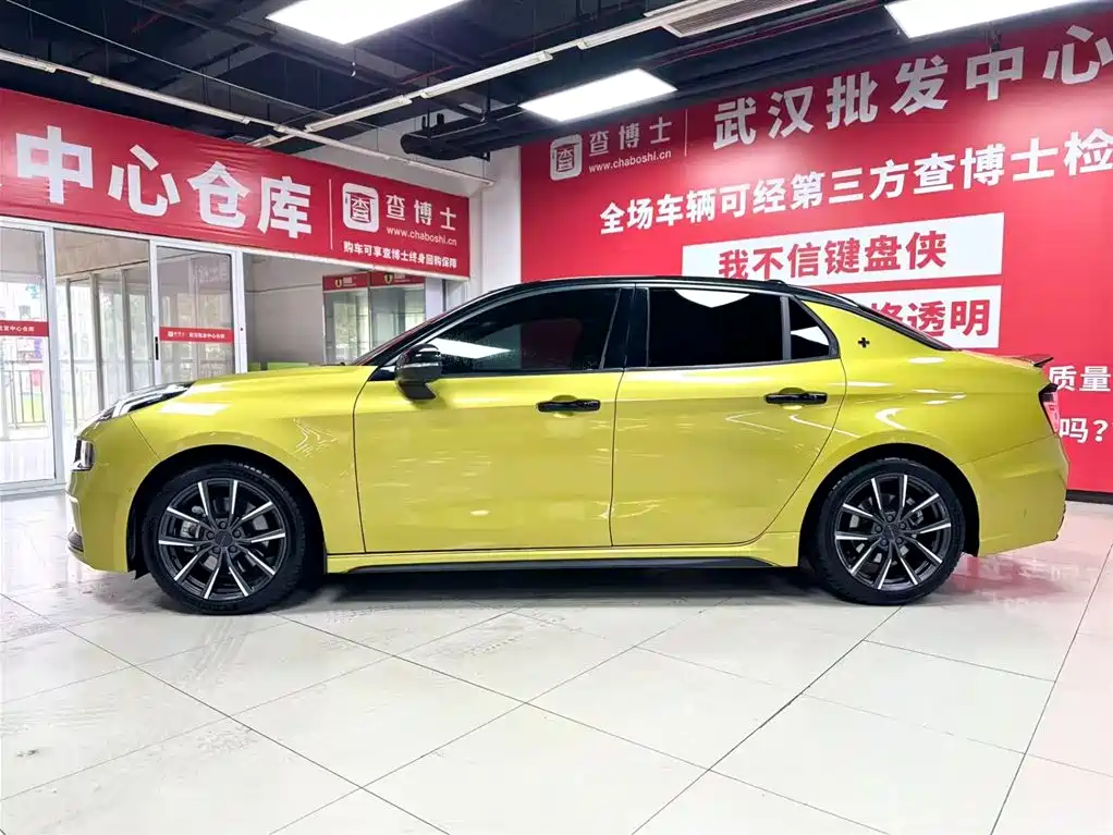 Lynk & Co Lynk & Co 03 2022 Model 03+ 2.0TD Automatic Yufeng Edition 2022 - thumbnail 4