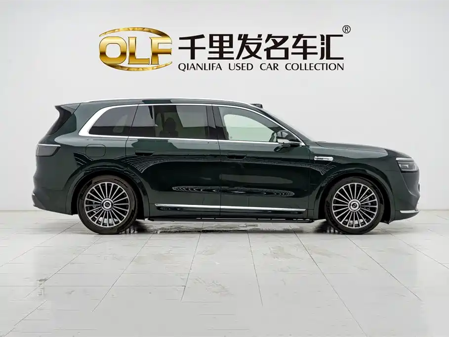 AITO Aito M8 2025 Extended Range Ultra 53.4kWh 6-seat Version (192-line LiDAR) 2025 - thumbnail 8