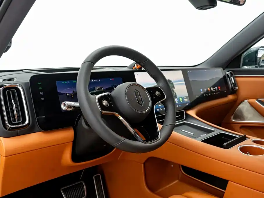 AITO Aito M8 2025 Extended Range Ultra 53.4kWh 6-seat Version (192-line LiDAR) 2025 - thumbnail 23