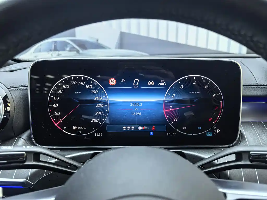 Mercedes-Benz Mercedes-Benz C-Class 2025 C 260 L Night Sport Edition 2024 - thumbnail 13