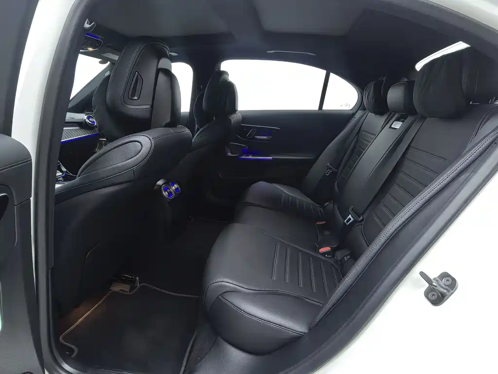 Mercedes-Benz Mercedes-Benz C-Class 2025 C 260 L Night Sport Edition 2024 - thumbnail 18