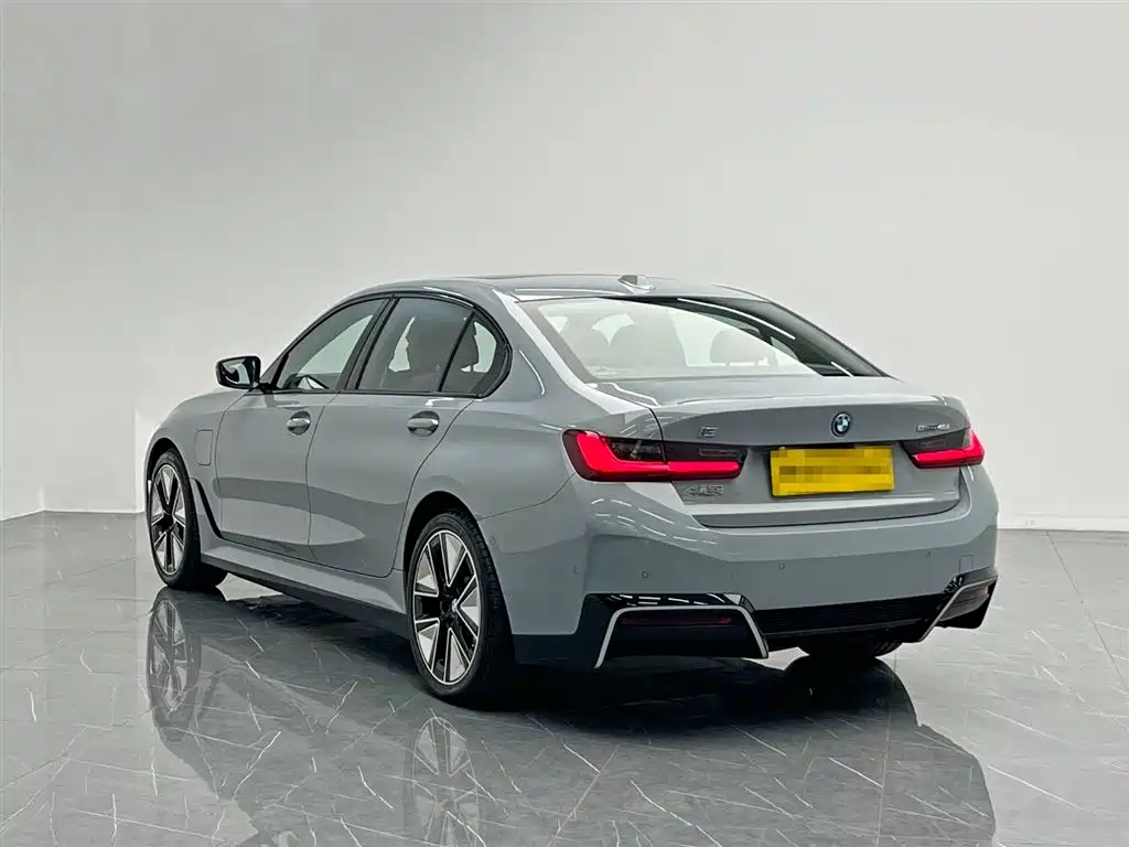 BMW BMW i3 2025 eDrive 40 L Night Sport Package 2024 - thumbnail 4