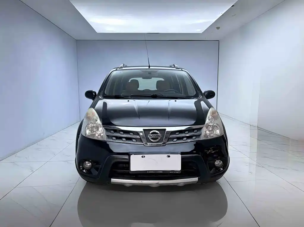 Nissan LIVINA 2010 Model JINGRUI Version 1.6L Automatic Standard Type 2013 - thumbnail 2