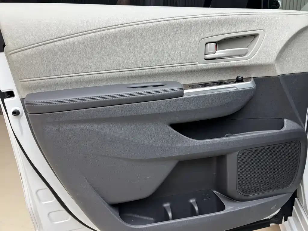 Toyota Toyota Sienna 2023 2.5L Hybrid Comfort Edition 2023 - thumbnail 10