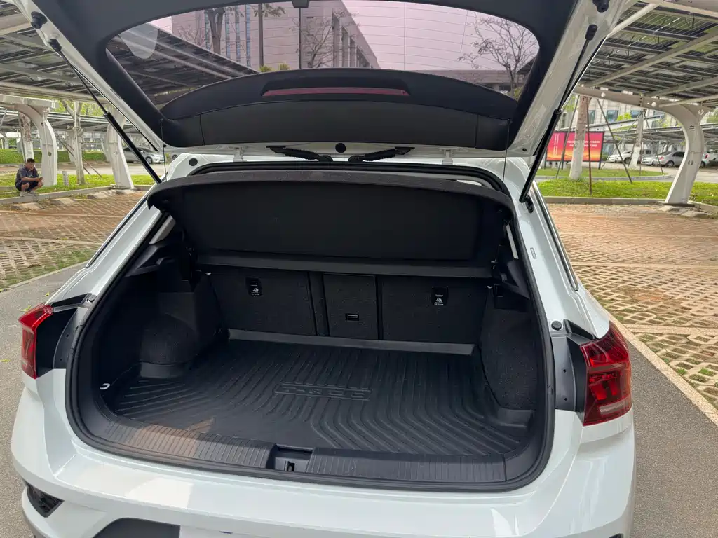 Volkswagen Volkswagen T-Roc 2022 280TSI DSG FWD Comfort Plus 2022 - thumbnail 13