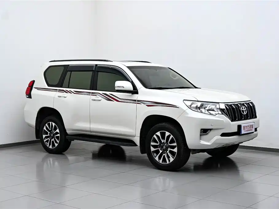 Toyota Toyota Land Cruiser Prado (Imported) 2023 Model 4.0L Middle East Version 2024 - thumbnail 4